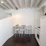 Apartman Ada Canal House Vista Canale